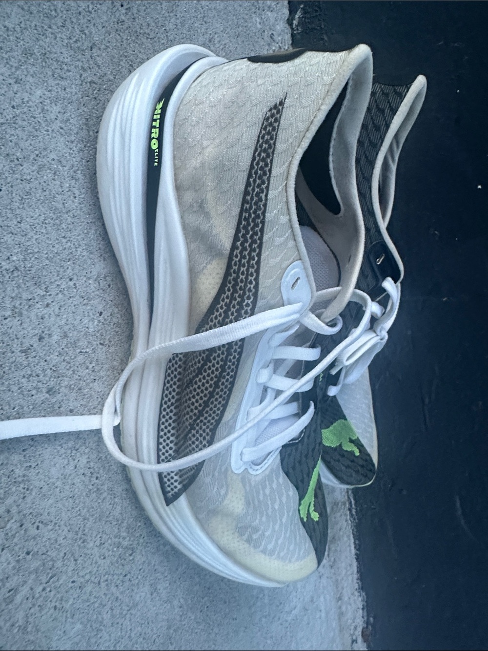 PUMA Womens Deviate Nitro Elite 2 Run 75 Running Sneakers Shoes - White size 7 - Picture 6 of 10